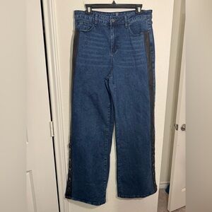 New York & Company Wide Leg Jeans Womens 12 Blue Denim Black Leather Seam Vtg